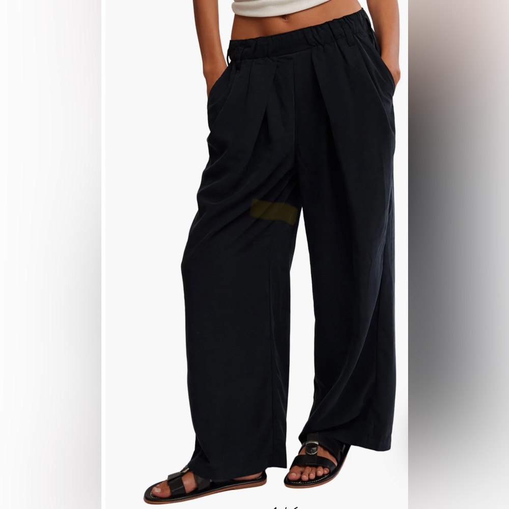 FREE PEOPLE Nothin’ to Say Wide Leg Pull On Pants Size M